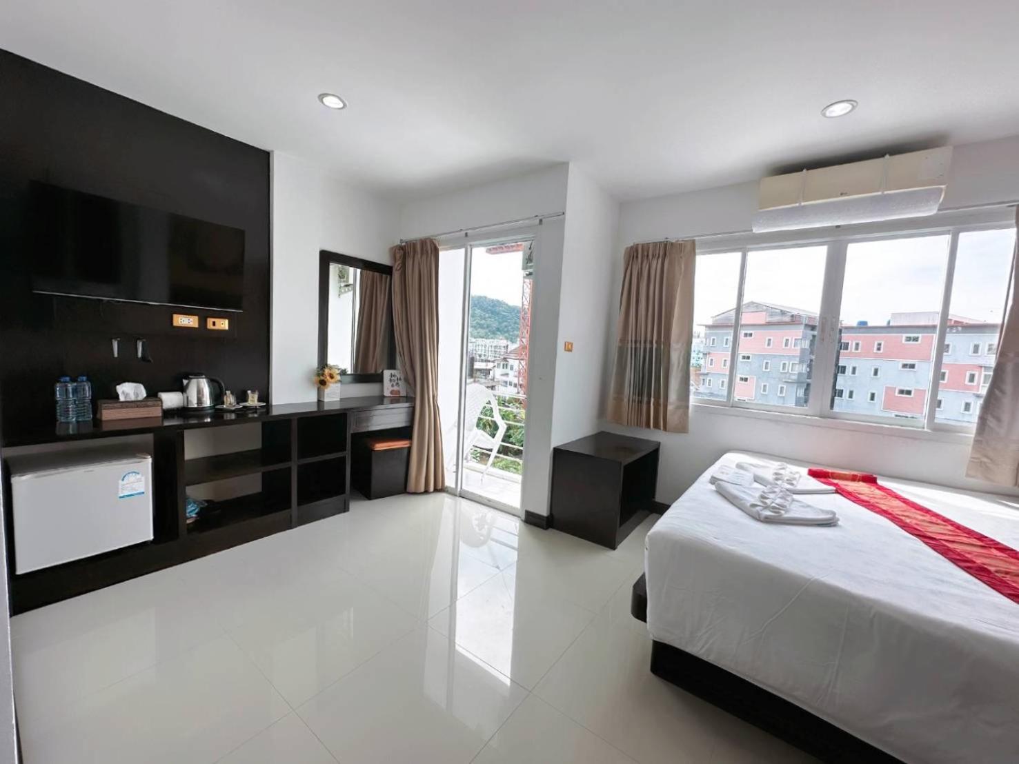 Abby'S House Hotel Patong Eksteriør bilde