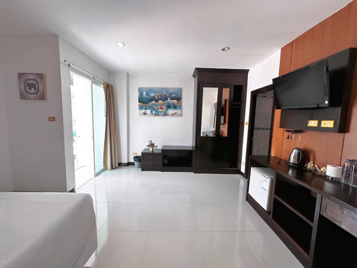 Abby'S House Hotel Patong Eksteriør bilde